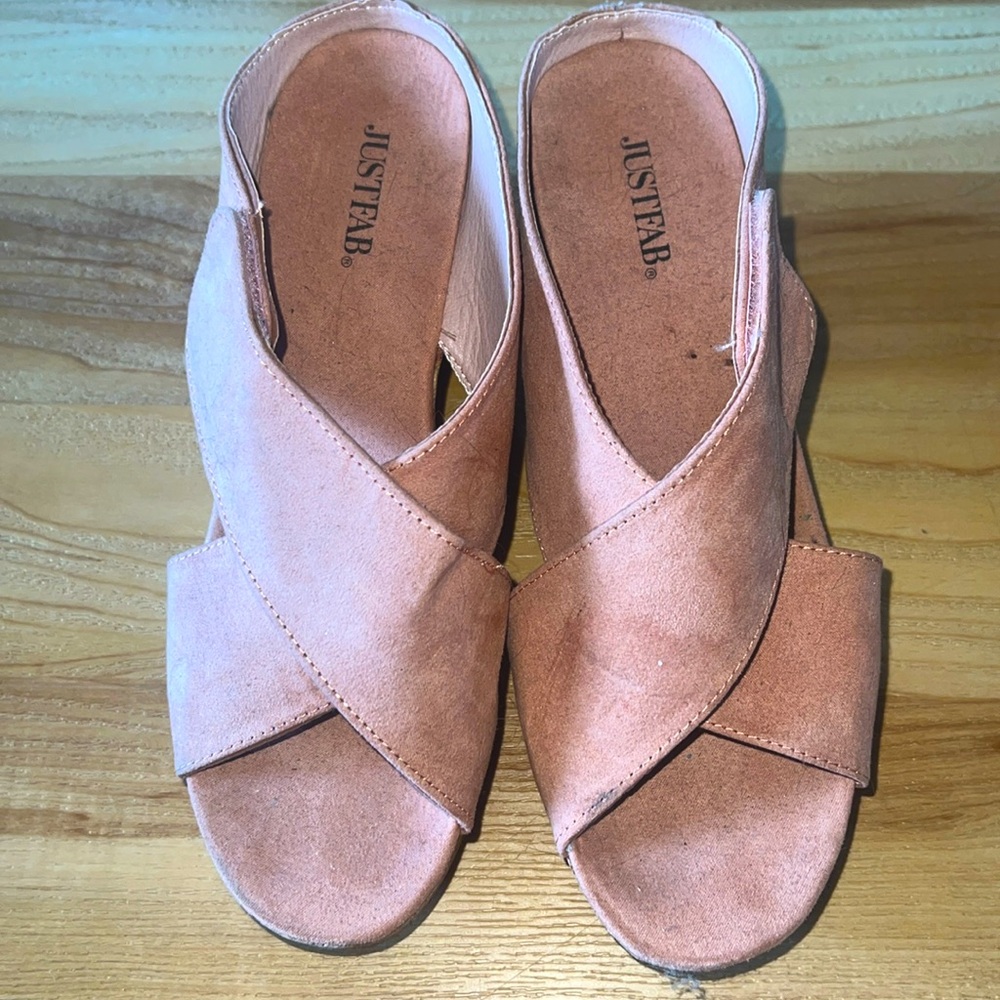 Dusty Rose Cork Wedges